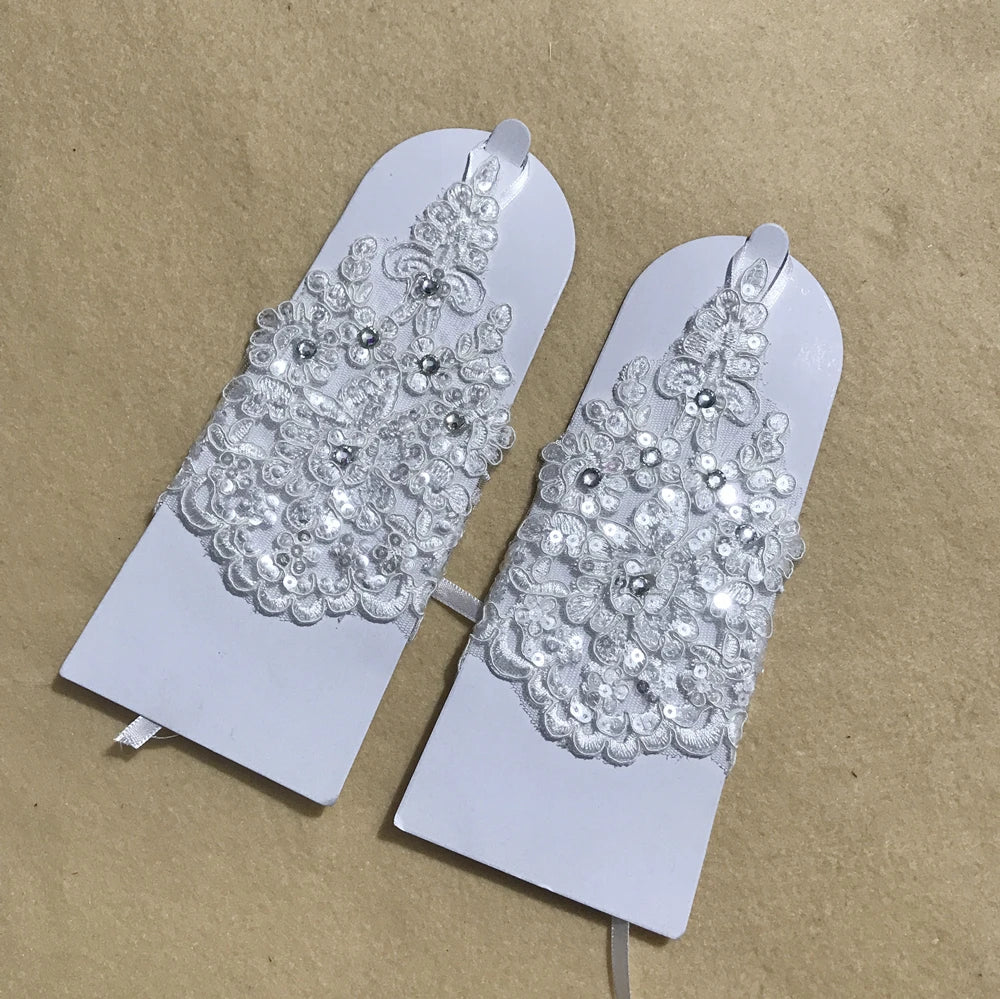 Ivory Lace Bridal Gloves