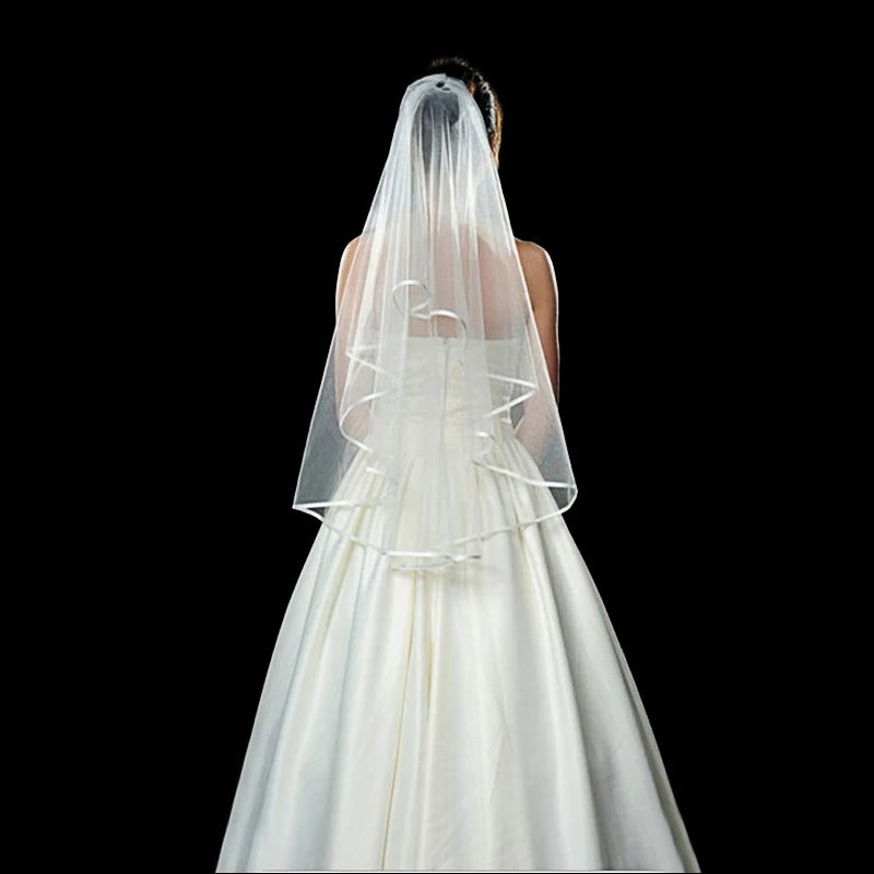 Short Tulle Bridal Veil with Comb