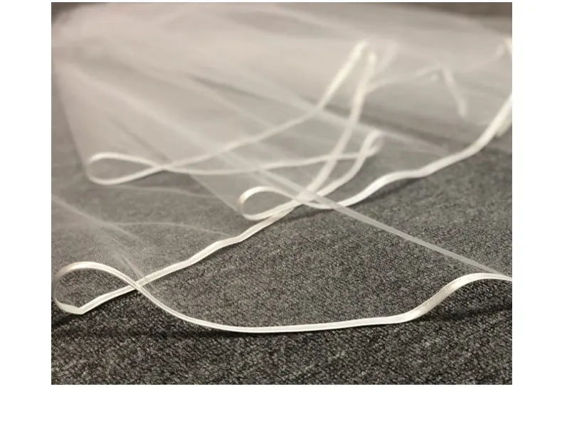 Short Tulle Bridal Veil with Comb
