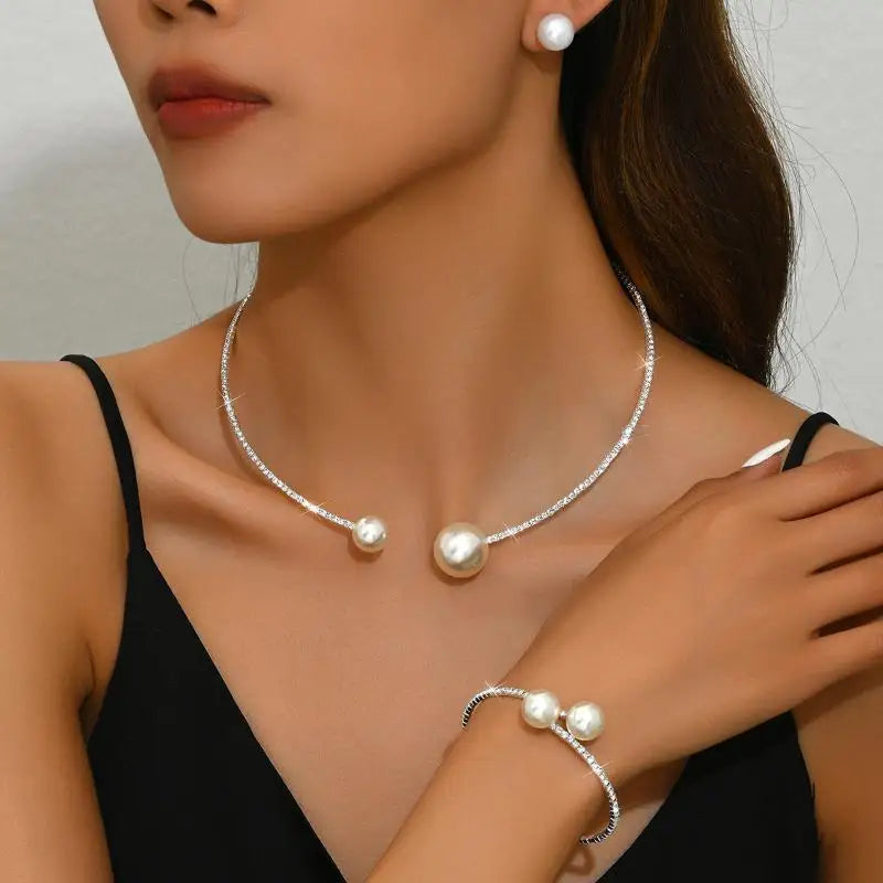 Pearl & Rhinestone Bridal Jewelry Set