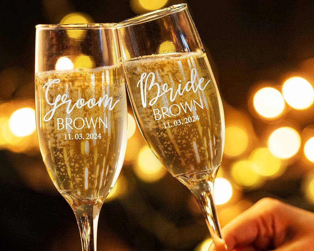 Personalized Mr & Mrs Champagne Flutes