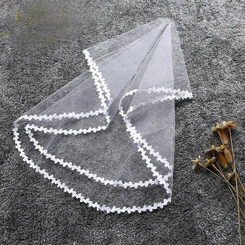 Short Tulle Bridal Veil with Comb