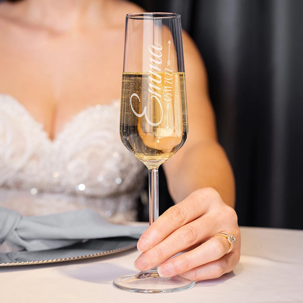 Personalized Mr & Mrs Champagne Flutes